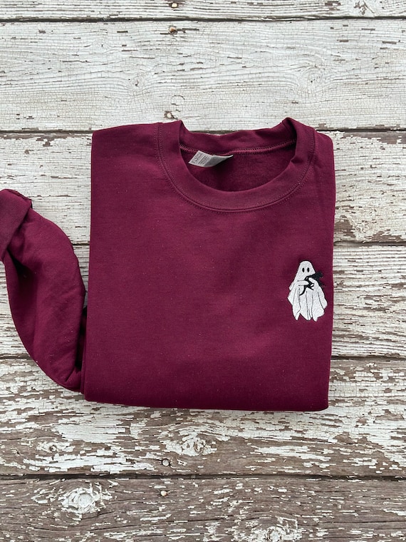 Embroidered Ghost Sweatshirt Halloween Sweatshirt Black Cat Fall Sweatshirt for Women Halloween Crewneck Ghost Shirt Spooky Season
