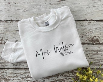 Personalized Gift for the Bride, Honeymoon Pajamas, Bride To Be Gift, Custom Bridal Gift, Bridal Shower, Bride Shirt, Mrs. Sweatshirt