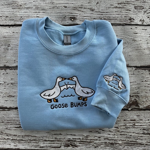 Sweatshirts brodés chair de poule | Ras du cou à broderie chair de poule | Sweatshirts amusants | Oie brodée unisexe | Col rond animal