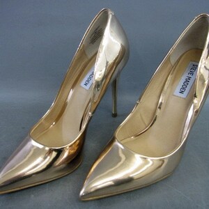 Abuelos visitantes Mula Estado Tacones de mujer nuevo Steve Madden Gold Stiletto bombas - Etsy España