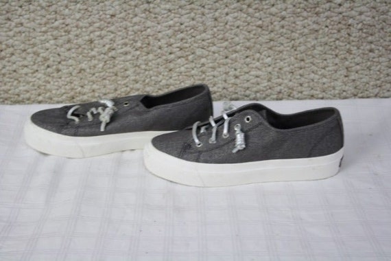 sperry memory foam sneakers