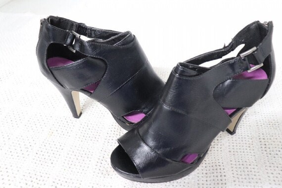 madden girl peep toe heels