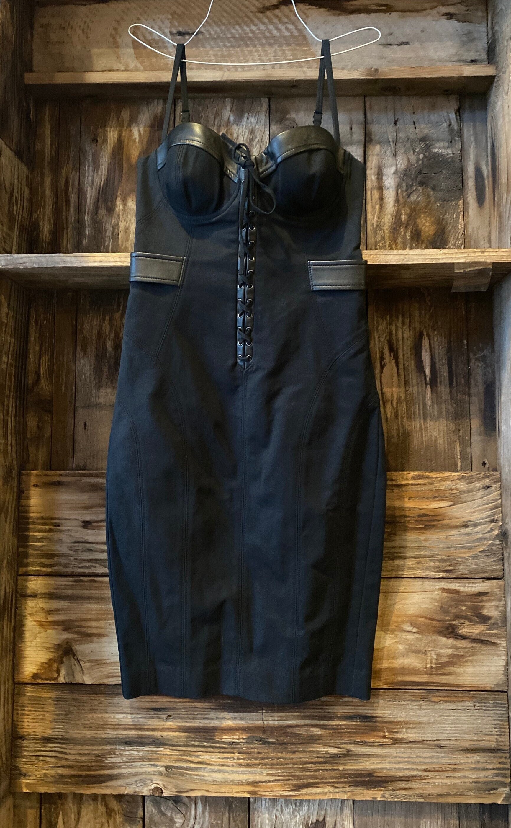 Guess by marciano 2025 black dress