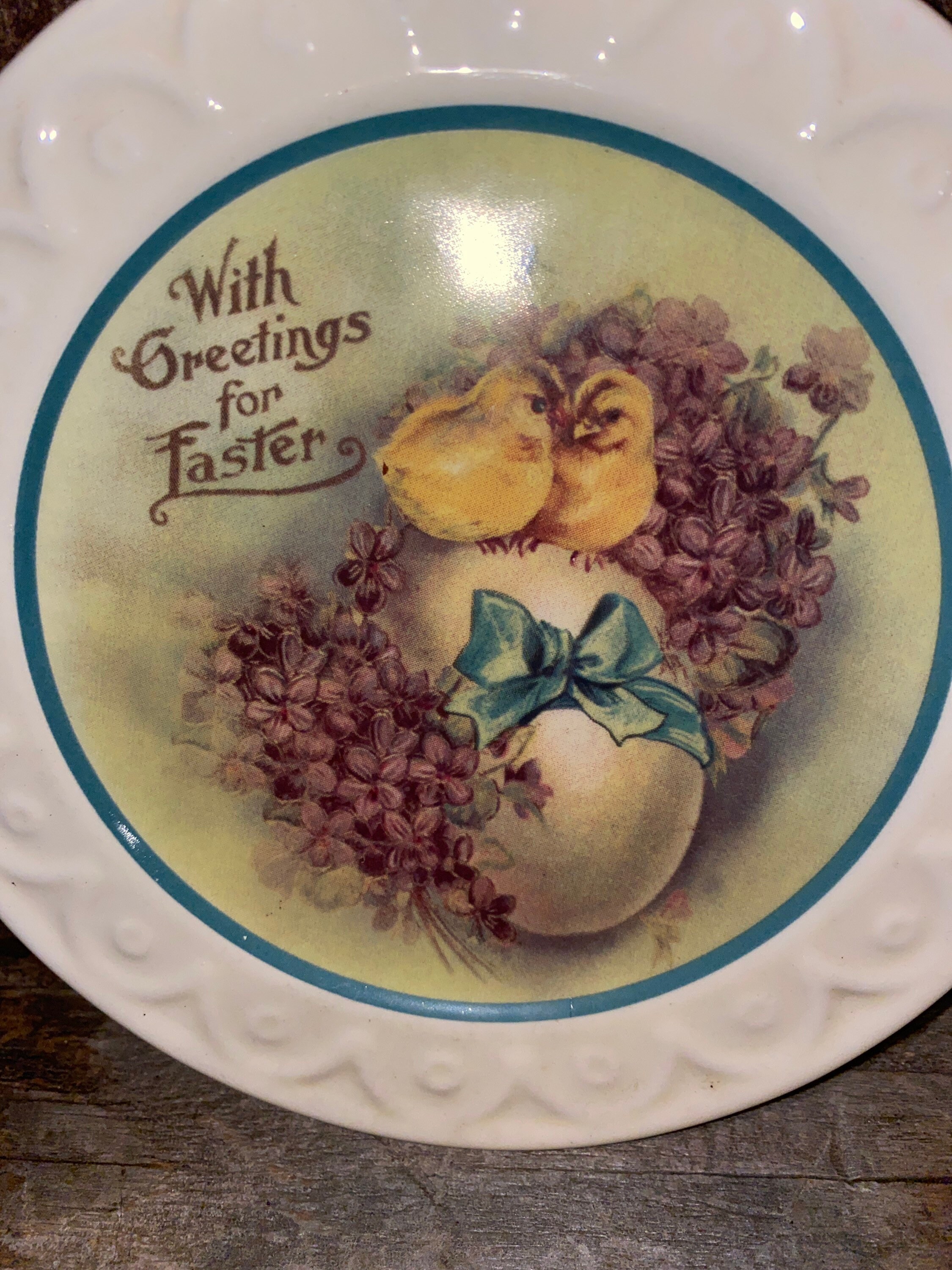 Vintage Easter Plates 2 Wall Hanging Easter Greetings Plates Etsy