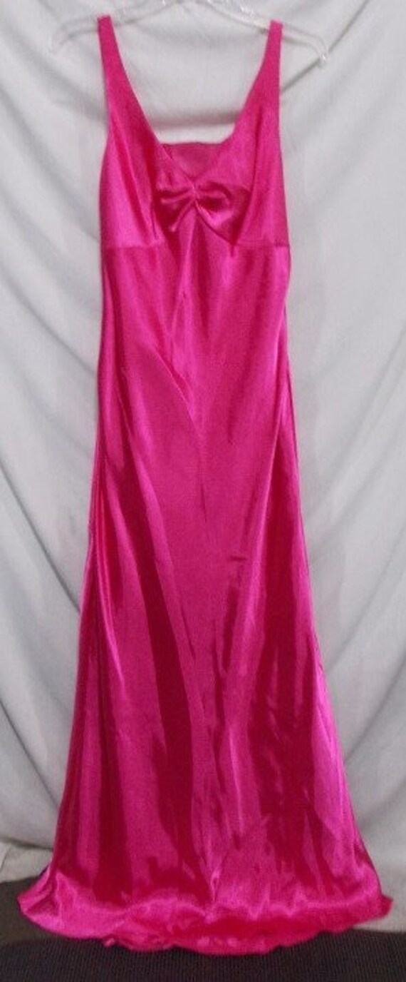Beautiful Fuchsia Linda Bernell Elegant Evening Go