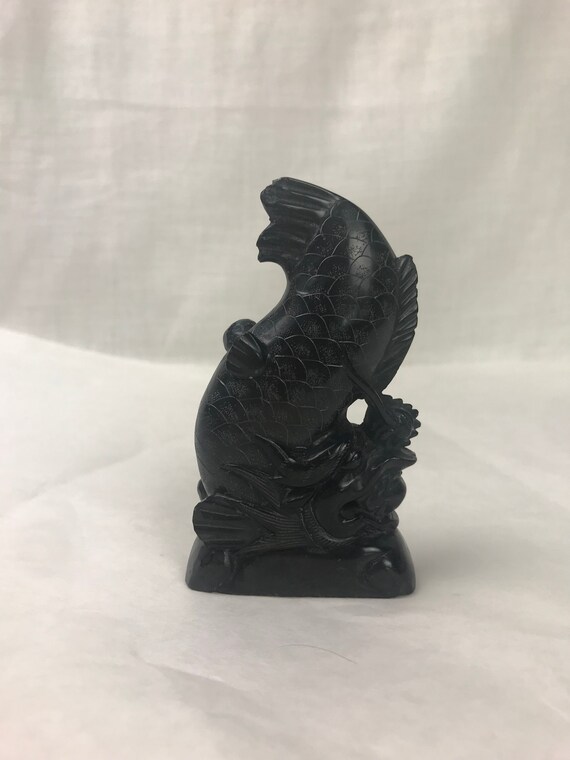 Asian Black Stone Fish Sculpture Vintage Professionally - Sculpture Coffee Table Black Asian Black Stone Fish Sculpture Vintage Professionally - Sculpture Coffee Table Black