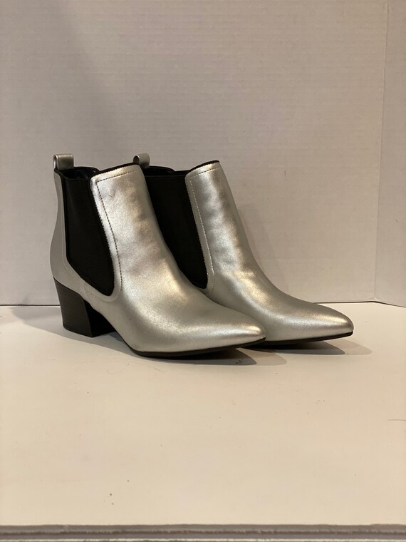 guess silver boots