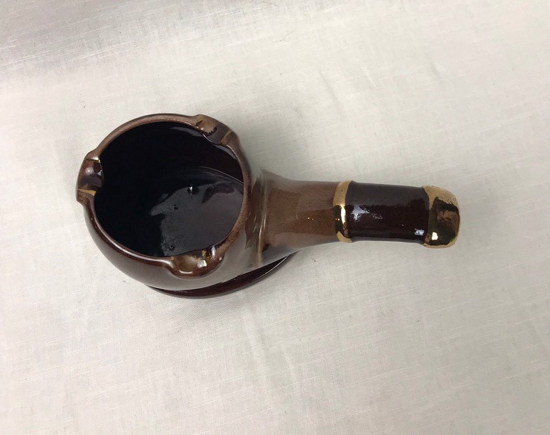 Beautiful Vintage Napco Red Ceramic Hand Painted Pipe Ashtray with a Hint of Gold Trim Housewarming Gift Man Cave Gift Great Collectible
