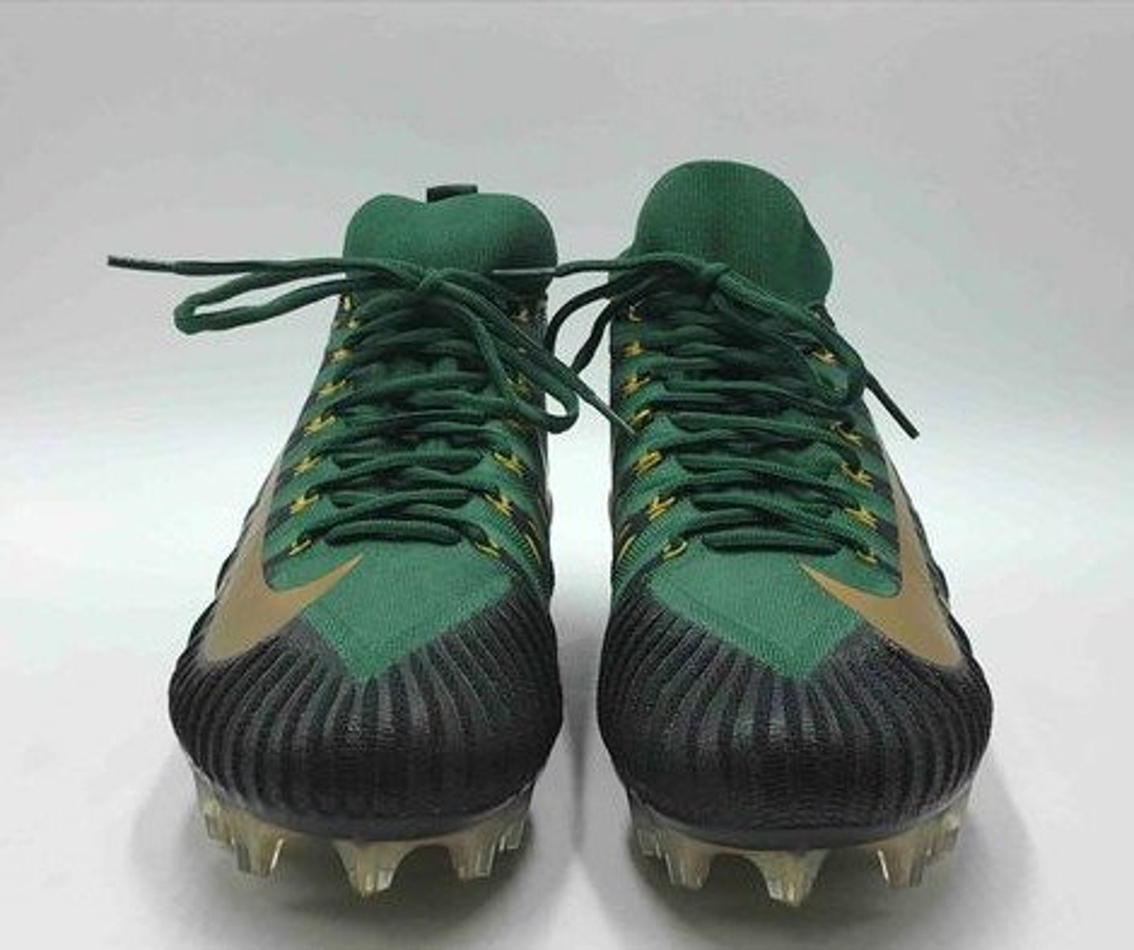 alpha menace elite cleats