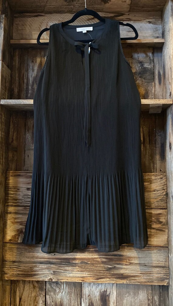 Ann taylor black dress 2025