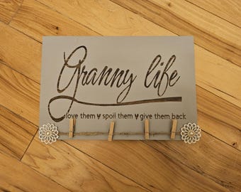 Moederdagcadeau voor oma, gepersonaliseerd houten bord voor grootouders, rustiek houten bord Grandma Life, fotohouder kleinkinderen, Grammy