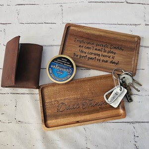 Rechteckiges Holztablett, Gravierte Schlüssel- oder Ringschale, Nachttisch- oder Schreibtischtablett, Hochzeitsgeschenk Vater der Braut Bräutigam, Papa FIL Mom, College Geschenk