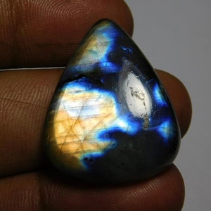 AAA Quality purple Labradorite Cabochon,Labradorite Gemstone,Labradorite Loose Gemstone,Labradorite Semi precious, 43Cts.(31X25x7)MM