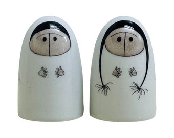 Arabia Finland Salt and Pepper Shakers Lappalainen 1960s Esteri Tomula Sami Norse Finnish Couple