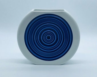 Op-Art Ceramic Vase Modernist Abstract Hans-Theo Baumann Design - Bull’s Eye Target Thomas Germany Blue White Circles Vintage Pottery