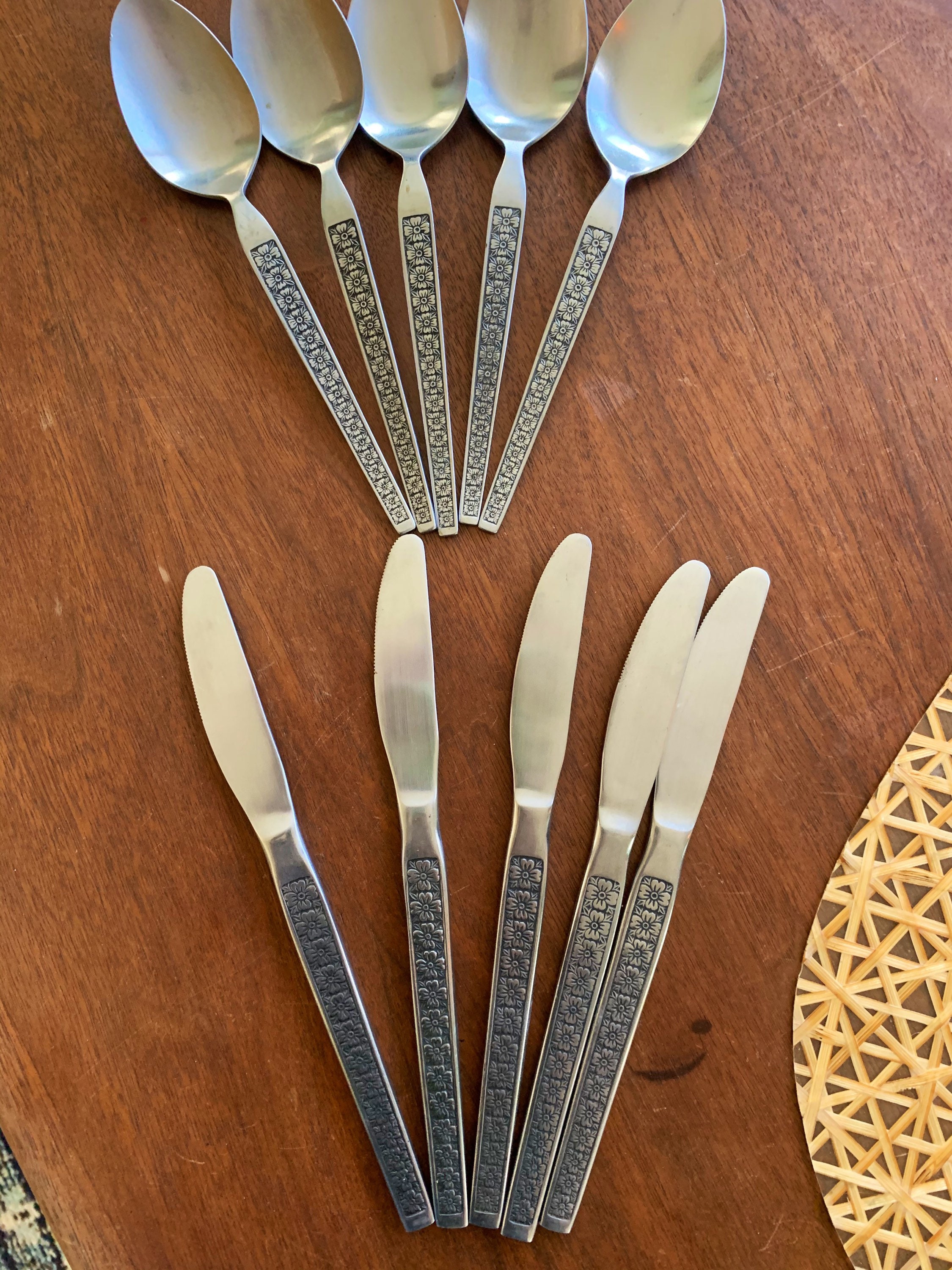 Mid Century Stainless Steel Korea Floral Flatware Set 10 Knife Etsy