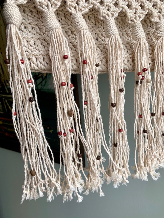 Vintage Off White Cream Macrame Wood Beaded Purse… - image 5