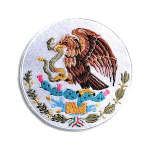 Parche bordado escudo Granada - Artesanía Alma