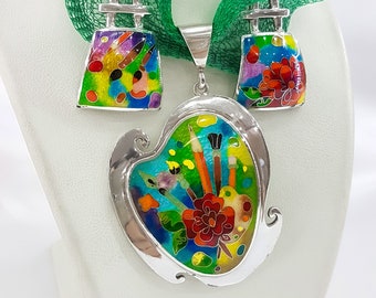 Paint Palette necklace Pendant. Cloisonne enamel Set "Artist". Silver earrings. Silver Pendant. Silver jewelry.