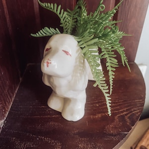Vintage Pottery Cocker Spaniel Dog Vase, Handmade Dog planter stamped 25, Shelf Decor, Vintage Home Decor Accent, Planter Pot