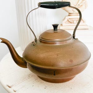 Copper Tea Pot, Vintage teapot with black handle and knob, farmhouse kitchen decor,  primitive rustic rare kettle