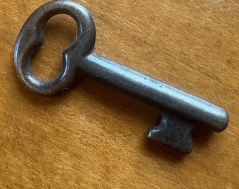 Skeleton Key, Vintage Iron Key, Old Metal Key for Printer's Drawer, Curio Cabinet or Primitive Decor