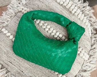 Bolso de nudo tejido, bolso de bola de masa para mujer, bolso tejido verde, bolso de nudo de cuero vegano, bolso de embrague entretejido, bolso de sardina pequeña, regalo perfecto mejor amigo