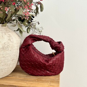 Bottega Jodie bag for women, Designer Dupe Bag Woven Style Knot Clutch Bag for Women Small Dumpling Bag Women Designer Inspired Knot Bag Women Small Purse Gift for Her, Knotentasche, Tasche Knoten