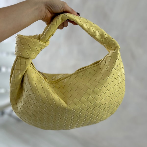 Chic Bridesmaid Clutch for Women Designer Inspired Bag Knoten Tasche Vegan Leather Purse for Summer Holiday Shoulder Handbag Birthday Gift