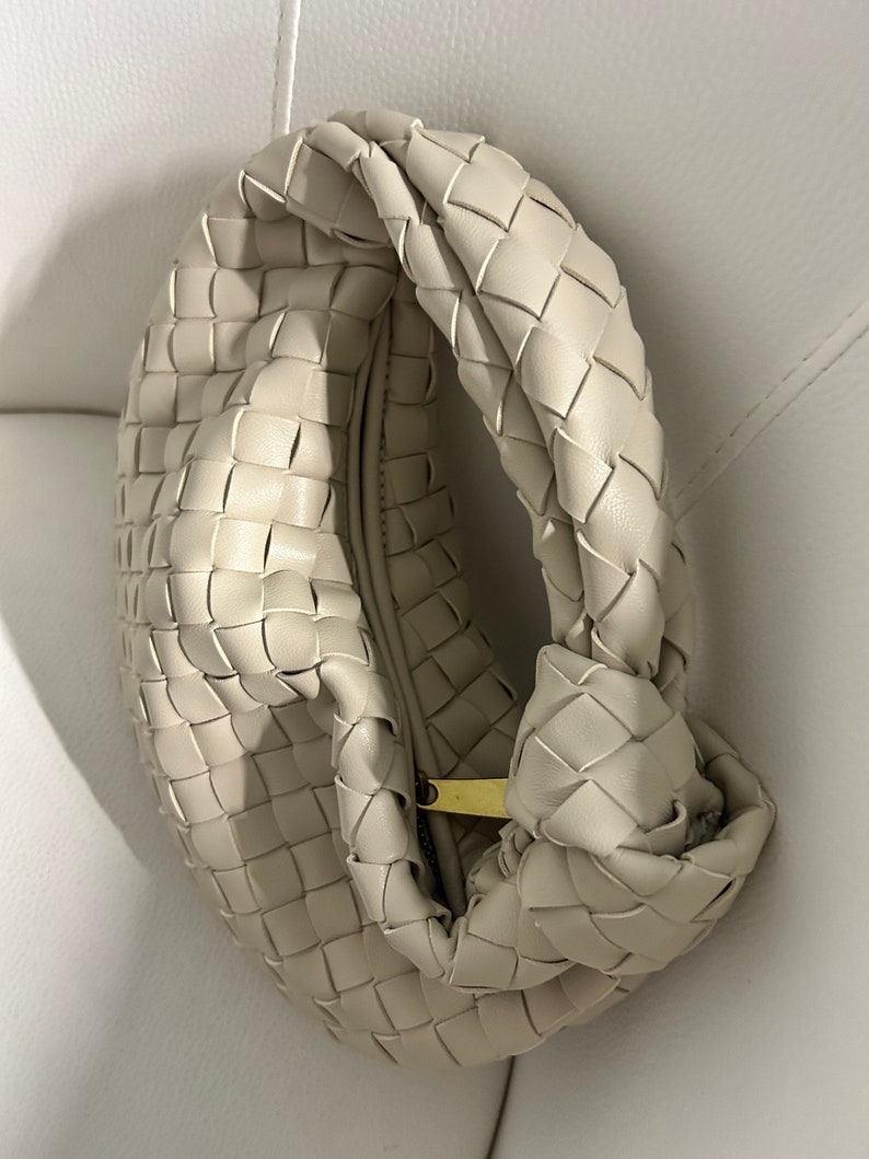 Woven Style Knot Clutch Bag Interwoven Dumpling Bag Women Small Designer Clutch Bag Interwoven Designer Purse Designer Dupe Knot Woven Bag bottega veneta jodie