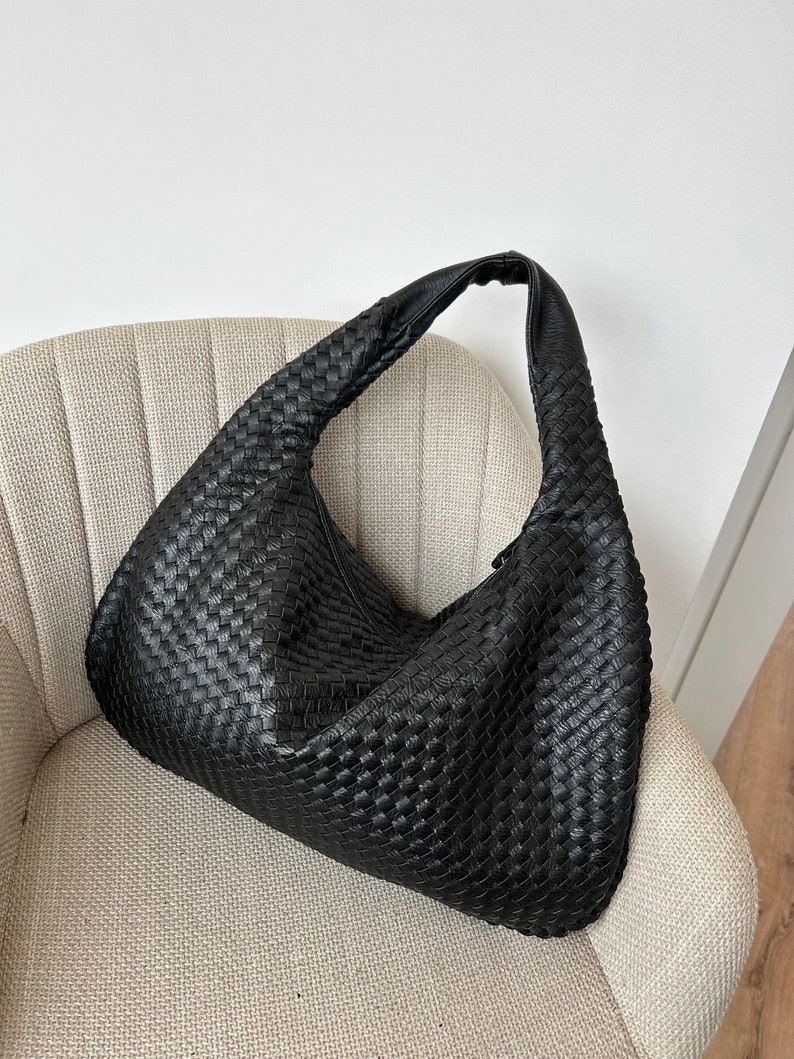 Luxury Knot Handbag Woven Shoulder Bag Perfect Summer Tote Bag Vegan Leather Bag Women Oversized Handbag Minimalist Purse Mom Birthday Gift bottega veneta jodie dupe bag black knoten tasche designer stylish gift for mom