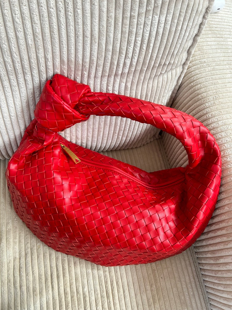 This stylish red hobo shoulder bag is a perfect birthday gift for mom, girlfriend, or any special woman in your life. Crafted from high-quality vegan leather.The large woven design adds a touch of boho chic. bottega veneta dupe bag