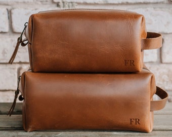 monogrammed mens toiletry bag