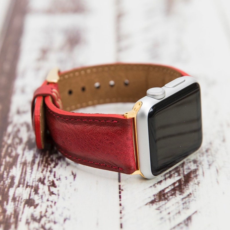 fitbit versa leopard band