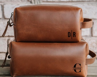 Customize Groomsmen Gift, Leather Doop Kit Bag, Personalized Toiletry Bag, Gift for Groom, Gift for Father, Gift for Boyfriend, Gift for Him