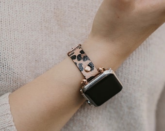 Leopard Pattern Apple Watch Band 38mm 40mm 42mm 44mm, Slim Leather Apple Watch for Women, iWatch Band, Gift for Sister