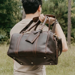 Leather Duffle Bag, Large Travel Bag, Mens Leather Weekend Bag, Personalized Outdoor Bag, Holdall Bag, Groomsmen Gift Bag Dark Brown - Small