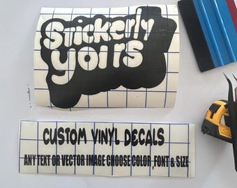 Calcomanías de vinilo personalizadas: texto, logotipo e imagen personalizados para autos, portátiles y botellas.
