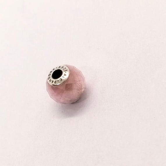 アクセサリー Pandora Essence Rose Charm REVIEW: PANDORA Rose Essence Caring Charm - The Art of