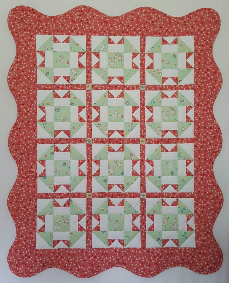 Sweet and Nostalgic WavyScalloped Edge Baby Quilt