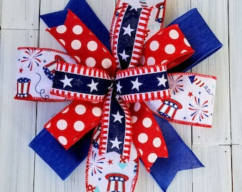 Patriotic Wreath Bow: Red, White, and Blue 4th of July Decor