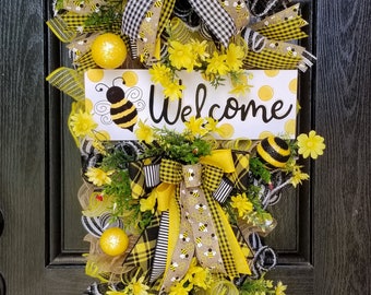 Wreaths for Front Door, Bee Wreath, Welcome Wreath, Summer Bee Wreath, Spring Wreath, Summer Swag, Yellow and Black Wreath, Honey Bee Decor