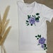 see more listings in the T-shirts pour femmes section