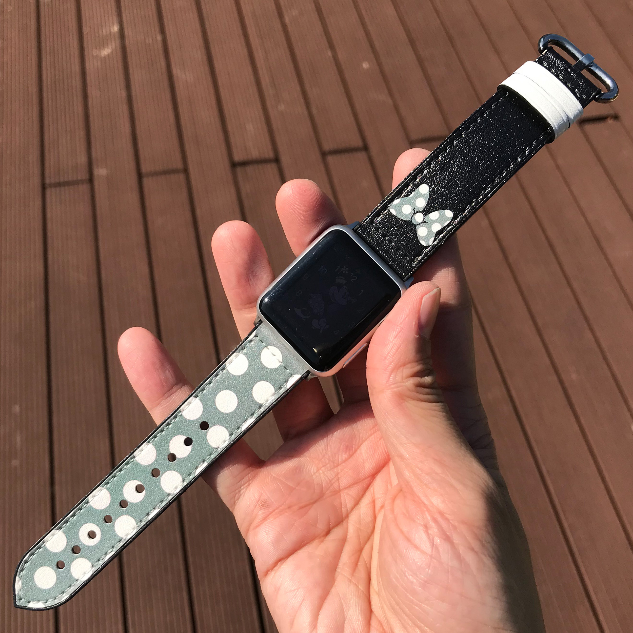 Black and white polka online dot apple watch band