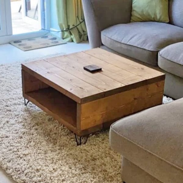 Solid Wood Rustic Pine Frogham Coffee Table, Rustic Table, Living Room Furniture, finished in Chunky Country Oak