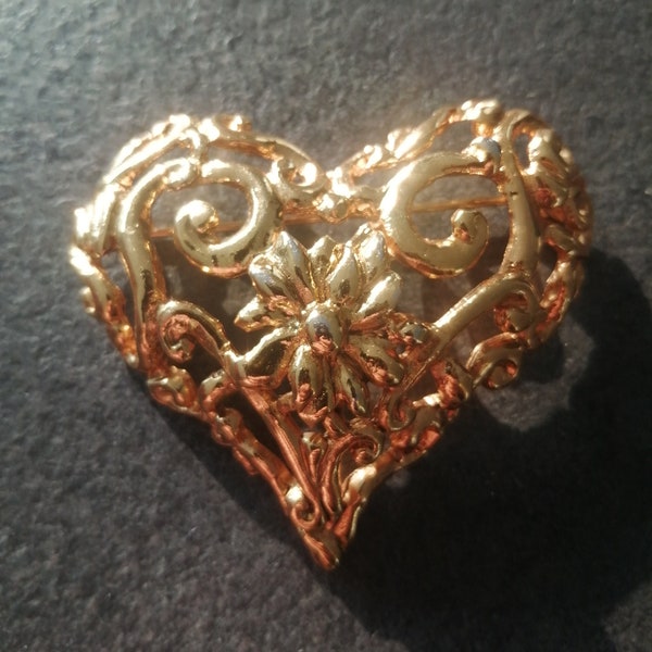 Vintage Christian Lacroix gold heart jewelry brooch