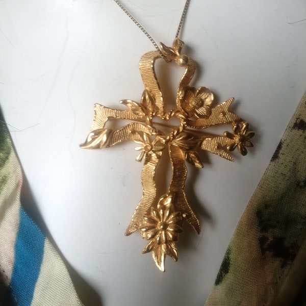 Vintage Christian Lacroix gold cross jewelry brooch