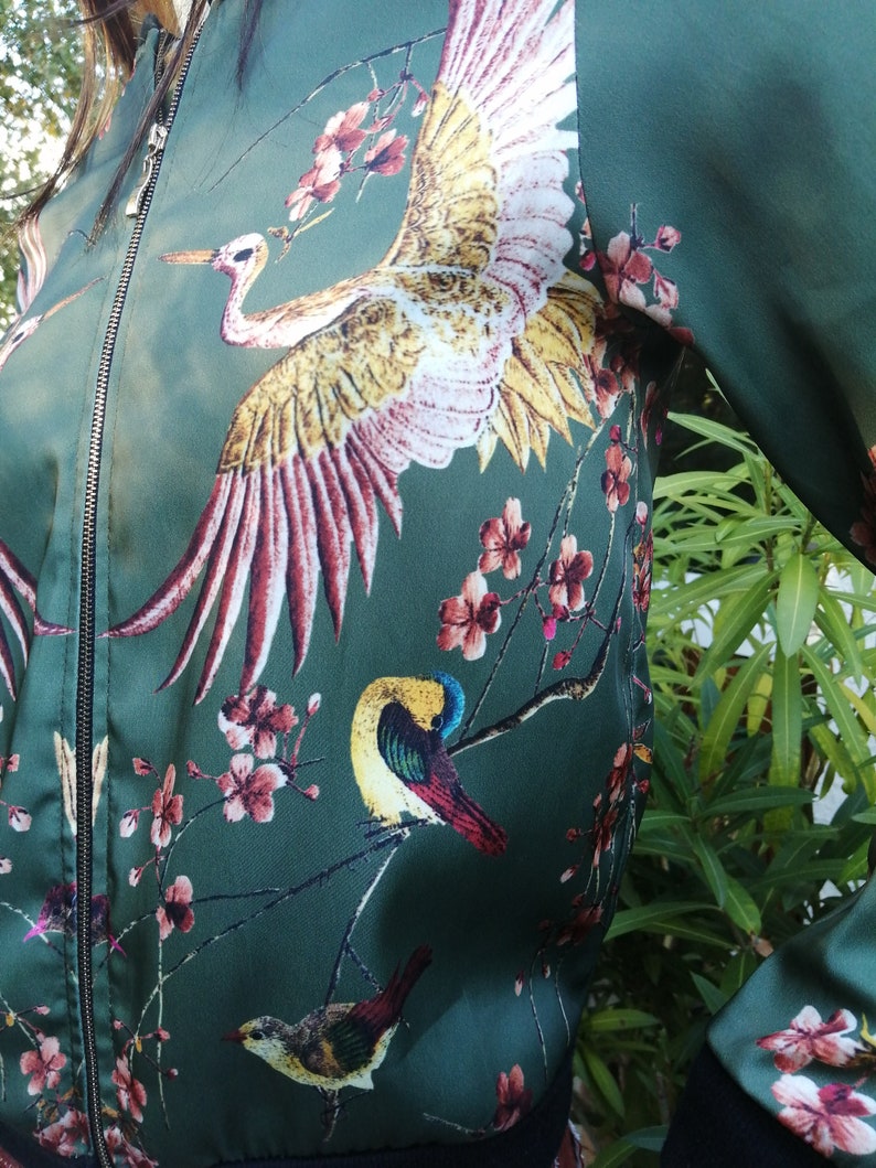Vintage light bomber jacket printed floral stork size M