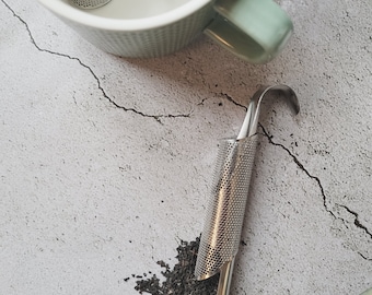 Reusable Stainless Steel Loose Leaf Tea Infuser / Strainer