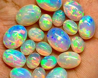 Mezcla de formas de ópalo de fuego etíope, lote de cabujones de ópalo de fuego de primera calidad, piedra preciosa de ópalo AAA, cabujones de ópalo de fuego múltiples naturales para uso en la fabricación de joyas.